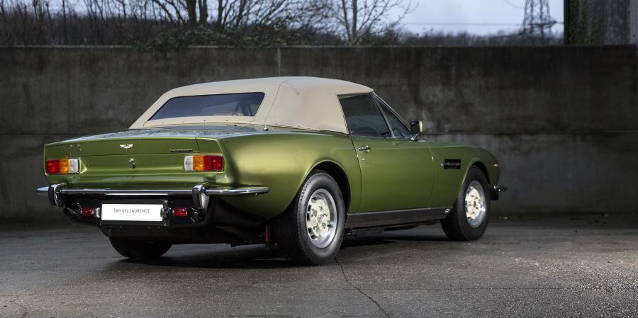  Aston Martin V8 Volante (Series I) 1978 года  (UK) (фото 13 из 30)
